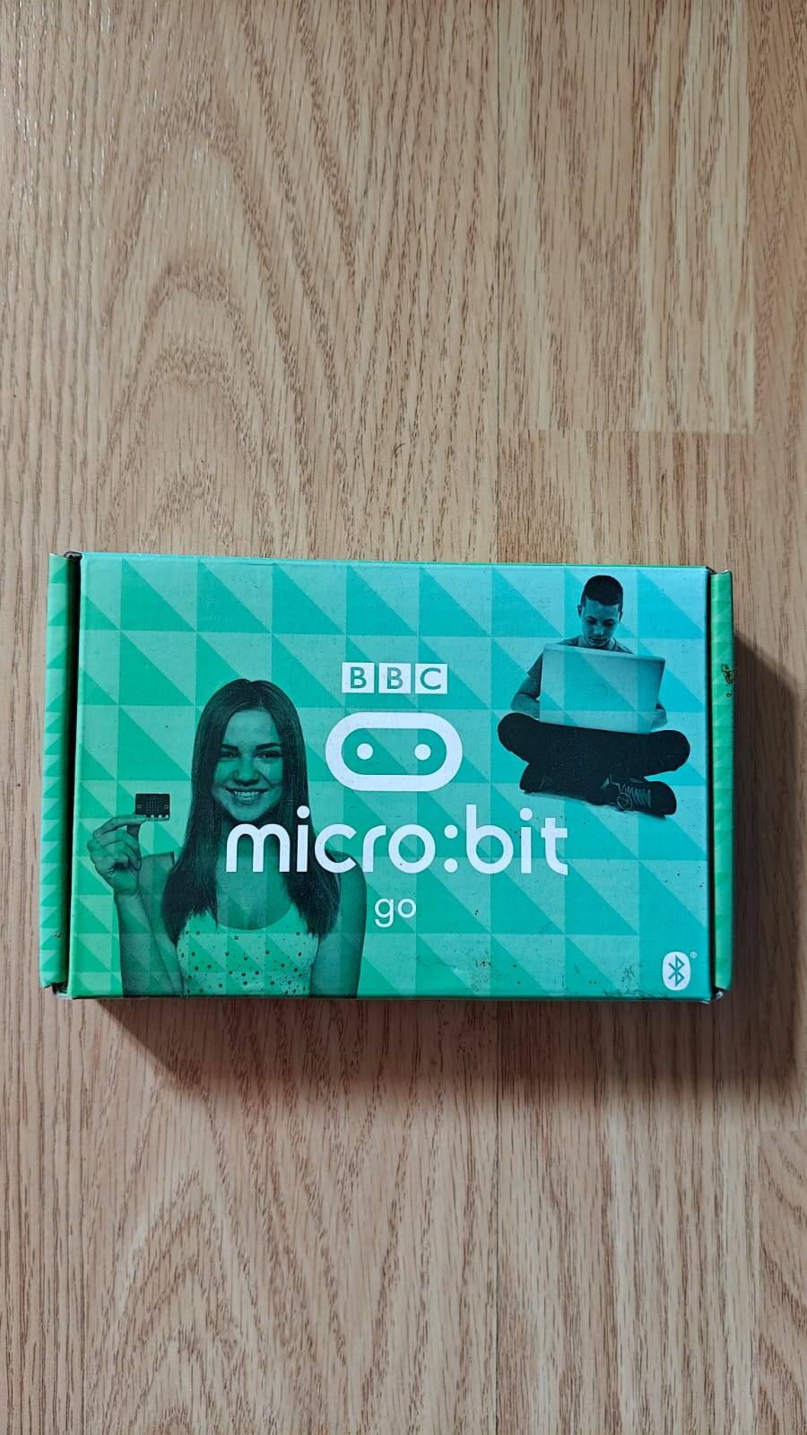 BBC Micro: Bit v1 GO Kit